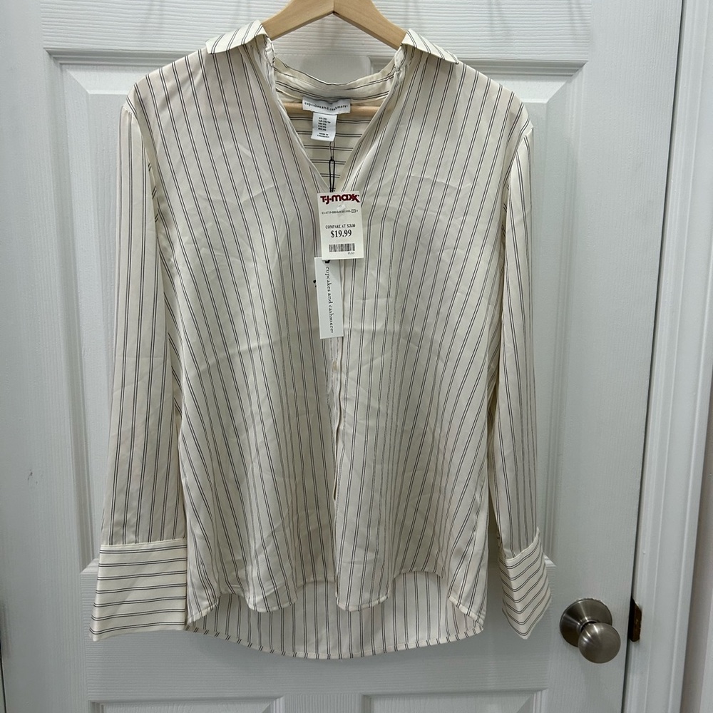cupcakes & cashmere Cream Striped Long-Sleeve Button Shirt